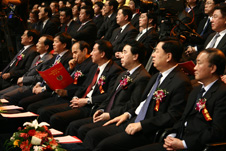 2009年12月28日,“全國(guó)質(zhì)量知識(shí)競(jìng)賽”活動(dòng)總決賽在北京星光電視節(jié)目演播廳舉行,中央電視臺(tái)進(jìn)行現(xiàn)場(chǎng)活動(dòng)節(jié)目錄制,并由中央電視臺(tái)經(jīng)濟(jì)頻道(CCTV-2)于2010年2月12日在晚間黃金時(shí)段播放。全國(guó)政協(xié)副主席阿不來(lái)提·阿不都熱西提,時(shí)任國(guó)家質(zhì)檢總局局長(zhǎng)王勇、工業(yè)和信息化部副部長(zhǎng)婁勤儉、中華全國(guó)總工會(huì)書(shū)記處書(shū)記王瑞生,國(guó)家質(zhì)檢總局副局長(zhǎng)蒲長(zhǎng)城、魏傳忠、劉平均和黨組成員王煒、孫大偉、張沁榮及總工程師張綱、總檢驗(yàn)師項(xiàng)玉章等觀看決賽,中共中央宣傳部、國(guó)資委、住房和城鄉(xiāng)建設(shè)部、共青團(tuán)中央等相關(guān)部委負(fù)責(zé)人和各省、自治區(qū)、直轄市人民政府主管秘書(shū)長(zhǎng)也出席了決賽現(xiàn)場(chǎng)活動(dòng)并為決賽獲獎(jiǎng)?wù)哳C獎(jiǎng)。“全國(guó)質(zhì)量知識(shí)競(jìng)賽”活動(dòng)的圓滿(mǎn)落幕,作為全國(guó)質(zhì)檢系統(tǒng)在“質(zhì)量和安全年”活動(dòng)中參與人數(shù)最多、歷時(shí)最長(zhǎng)、影響面最大的一項(xiàng)重要活動(dòng),為全國(guó)質(zhì)檢系統(tǒng)在“質(zhì)量和安全年”活動(dòng)中的努力畫(huà)上了一個(gè)完美的句號(hào)